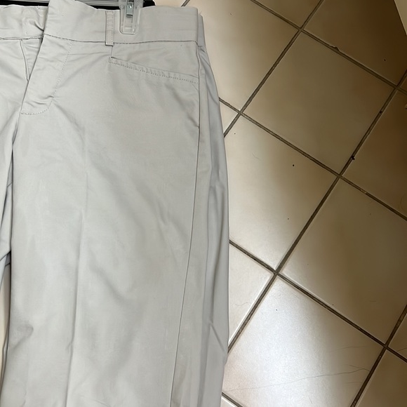 Dockers banish the blah short pants - Picture 5 of 9